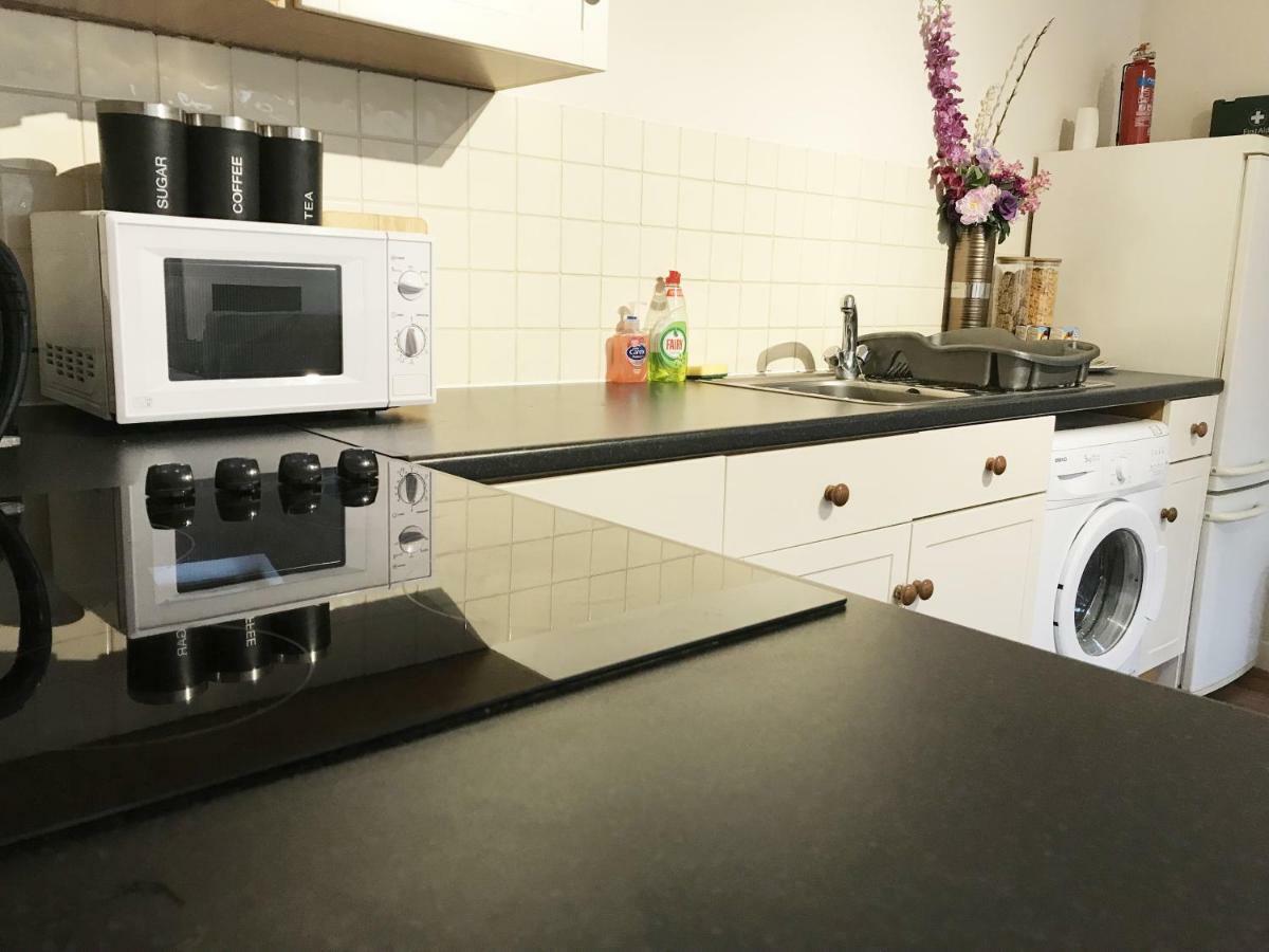 Апартаменти An Entire 2Bed, Headington, Оксфорд Екстер'єр фото